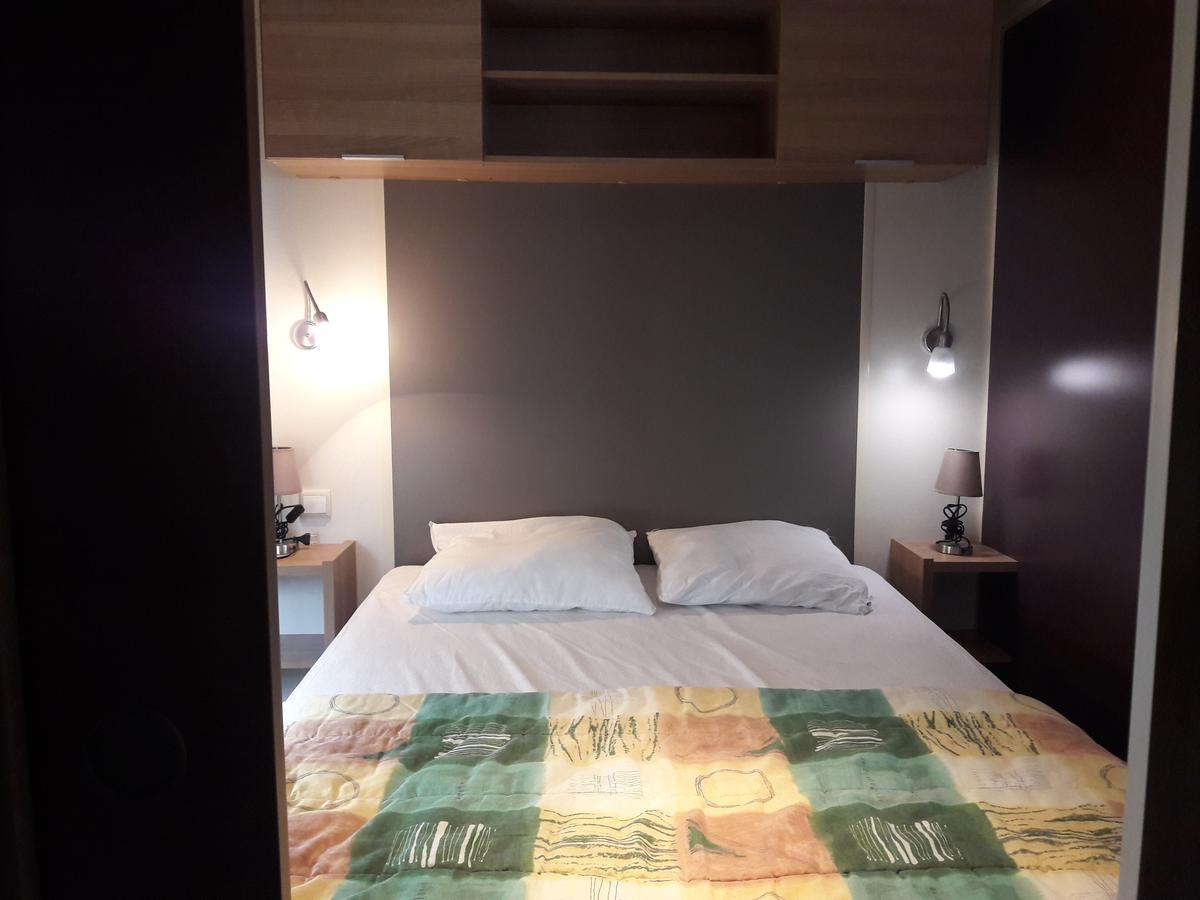 La Pignade Hotel Ронс-ле-Бен Екстериор снимка